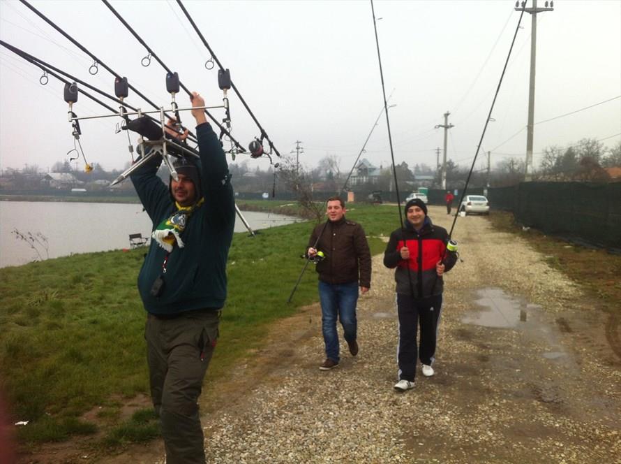 Hermes Peris 14 decembrie 2014 - .. dar tot nimic.. Totusi, a fost o zi frumoasa! Nu cred ca regreta nimeni iesirea!